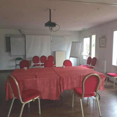 Brit Hotel Confort Nancy Lunéville Екстериор снимка